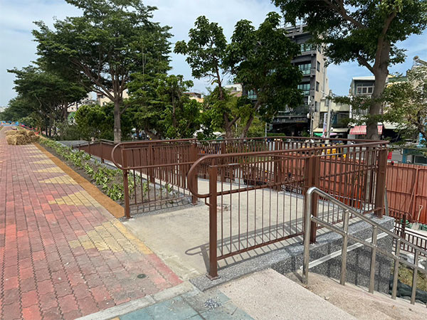 栏杆DN-420 东港溪东港堤防整建工程(第二期)